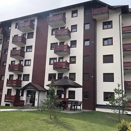 Jana Apartment